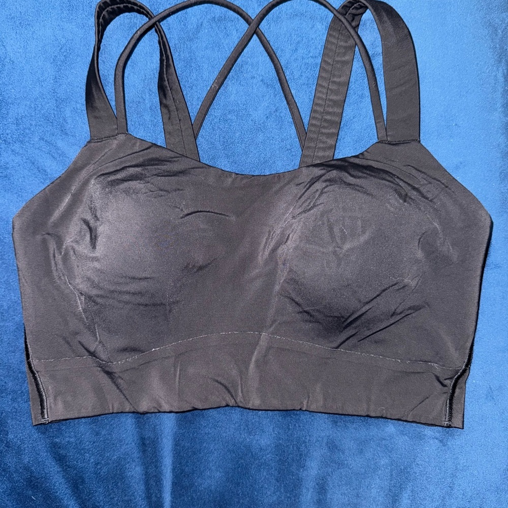 lululemon athletica Black Cross-Back Bra - Picture 4 of 4